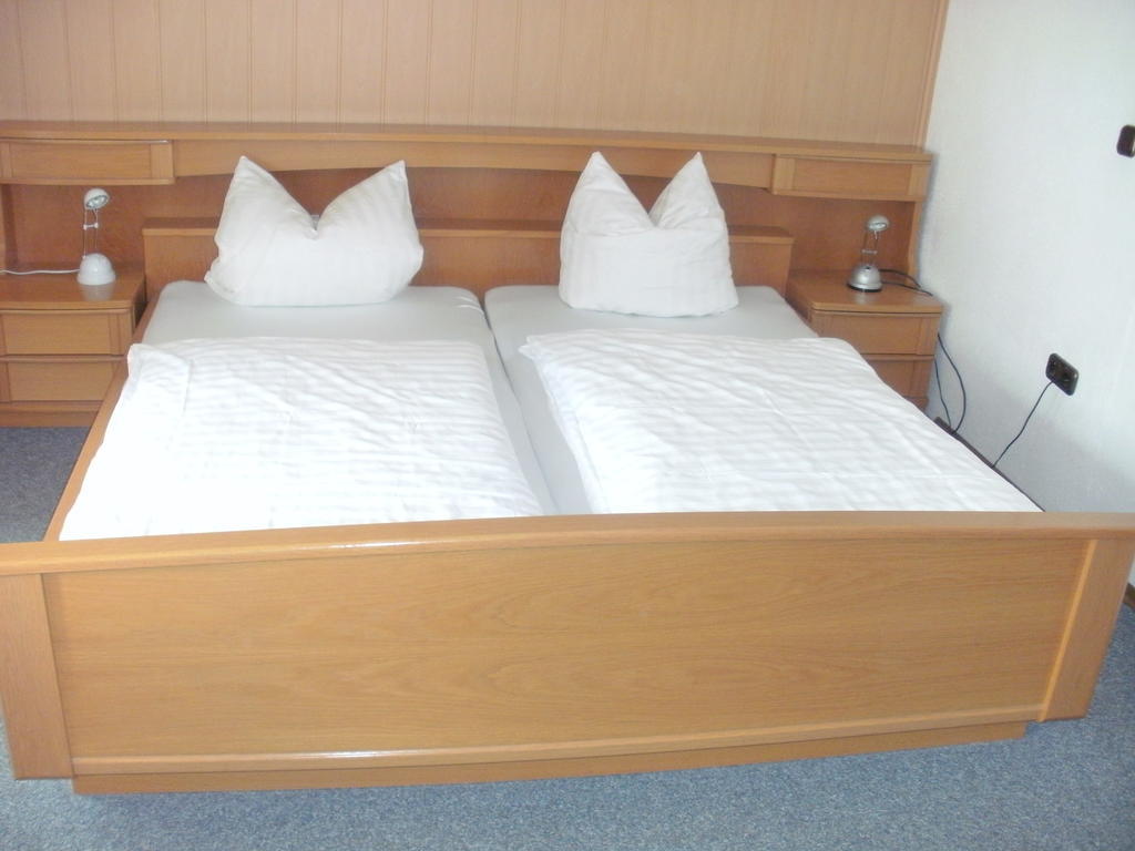 Landhotel Zum Schiff Laurenburg Phòng bức ảnh